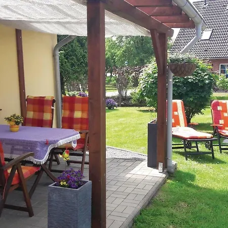 2 Bedroom Lovely In *