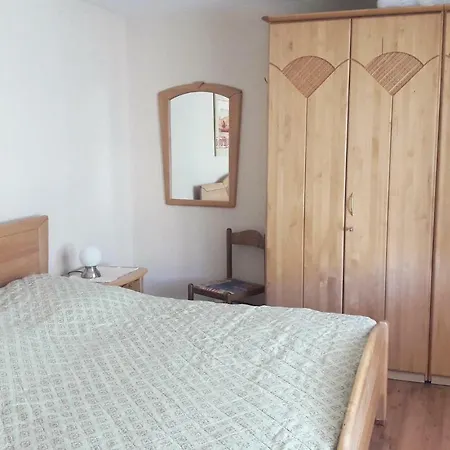 Ferienhaus 2 Bedroom Lovely In Alt Schwerin